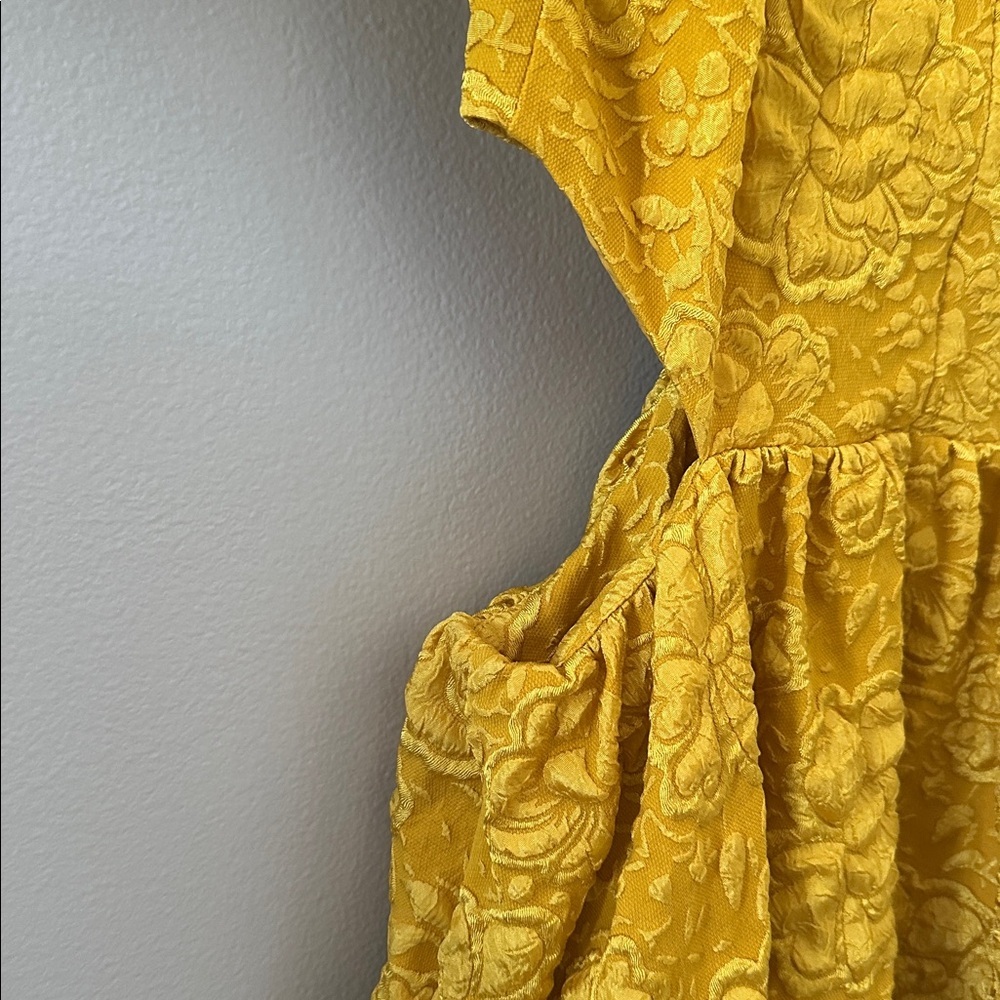 ONE33 Social Women's Yellow Jacquard Cut-Out Puff-Sleeve Mini Dress Size 6 Chic - Picture 8 of 12